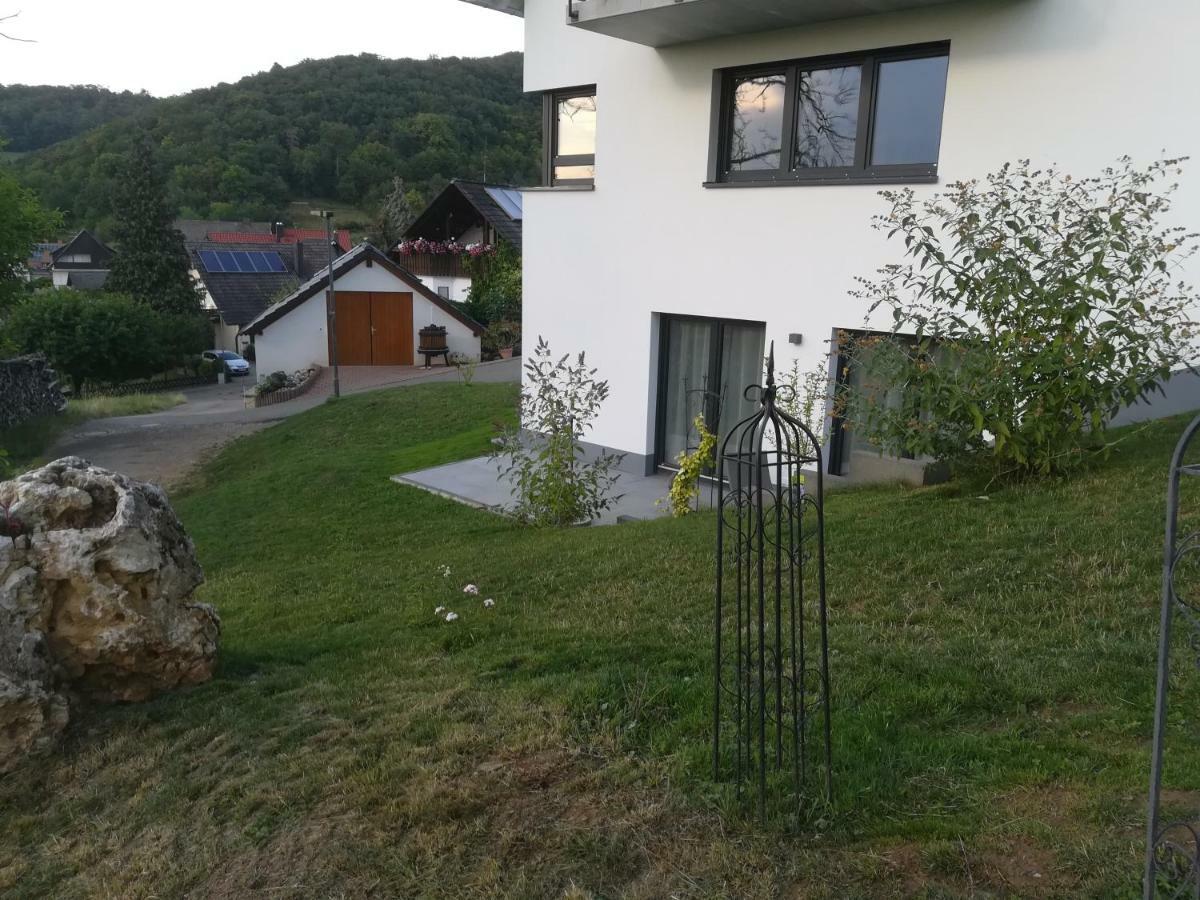 Apartment Schneeburg Ebringen Exterior photo